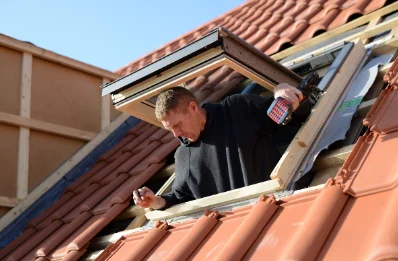 Pose de fenêtres de toit Velux à Francourt